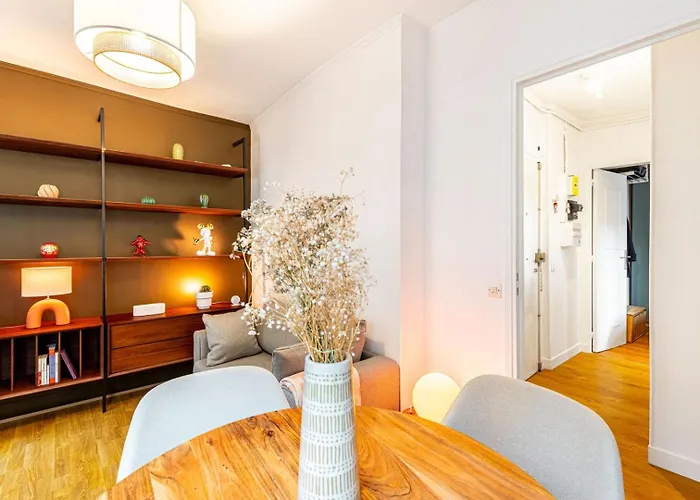 Апартаменты Guestready - Serene Comfort Near Sacre-coeur Париж